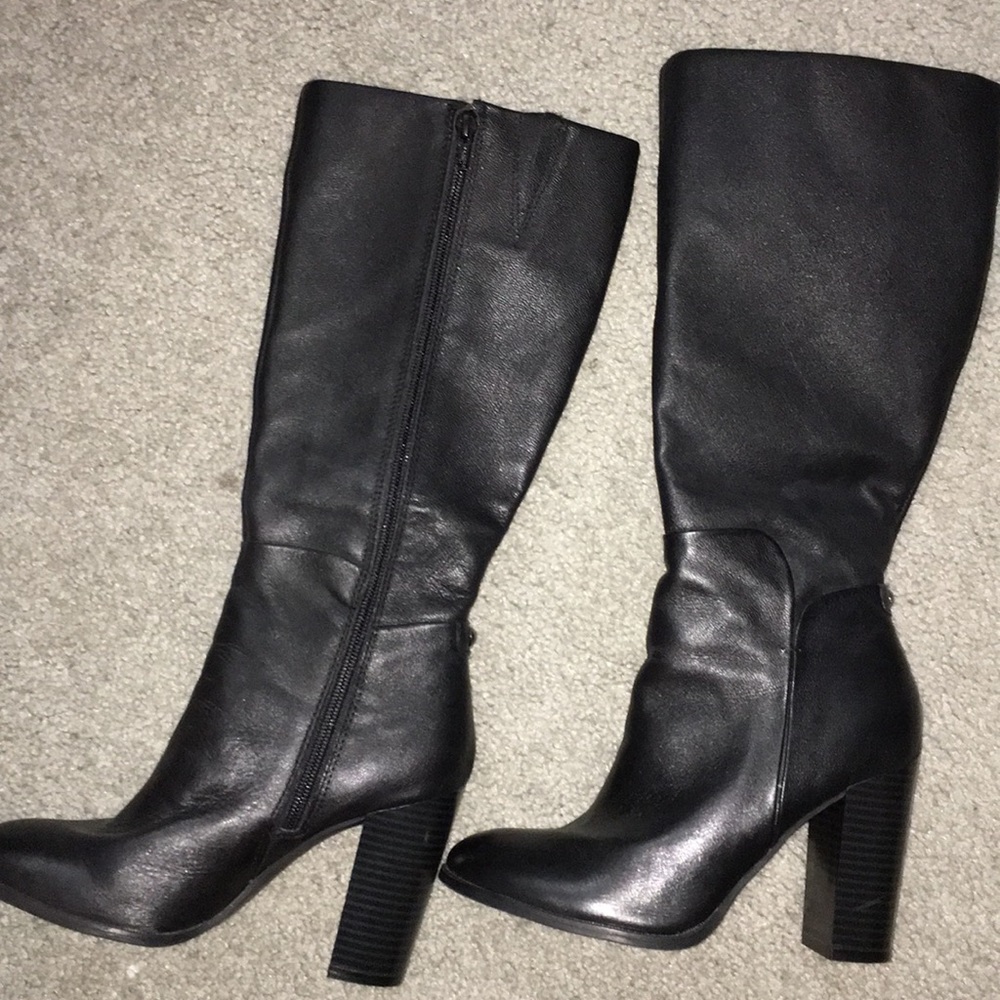 Genuine leather high heeled boots